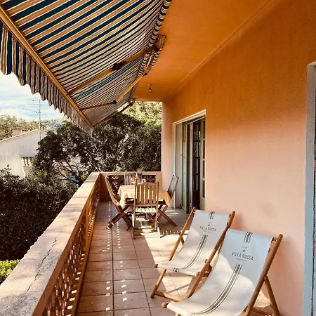 Lejlighed Avec Terrasse, *